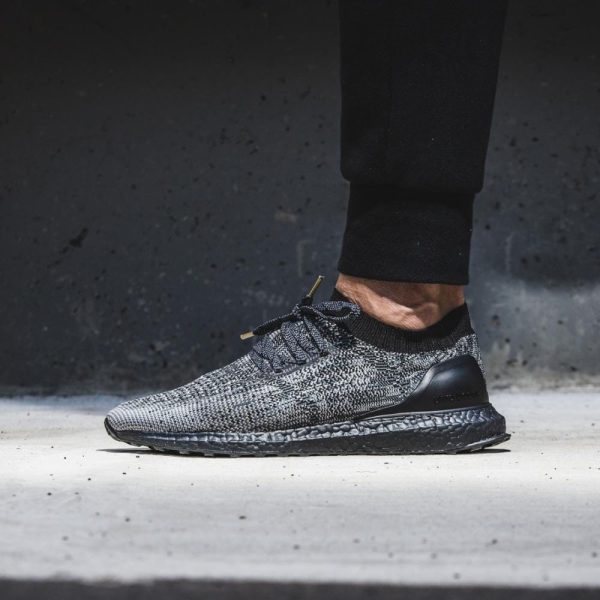 Adidas Ultra Boost, ADIDAS ULTRA BOOST UNCAGED LTD. Core Black & Solid Grey