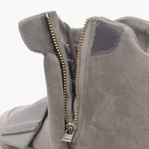 Yeezy 750, Adidas Originals Yeezy 750 Boost Light Grey-Gum