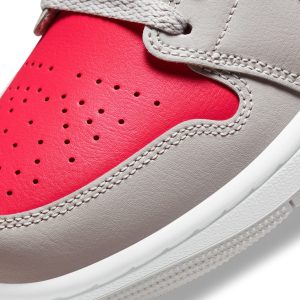 Jordan 1, Air Jordan 1 Low Wmns 'Light Iron Ore Siren Red'