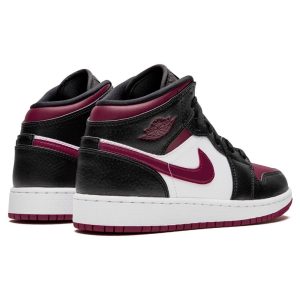 Jordan 1, Air Jordan 1 Mid GS 'Black Noble Red'