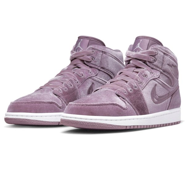 Jordan 1, Air Jordan 1 Mid Wmns 'Purple Velvet'