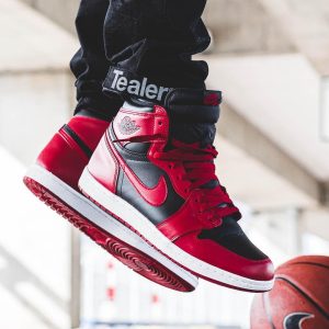 Jordan 1, Air Jordan 1 Retro High '85 'Varsity Red'