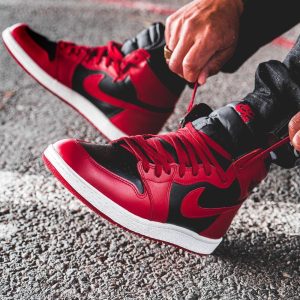 Jordan 1, Air Jordan 1 Retro High '85 'Varsity Red'