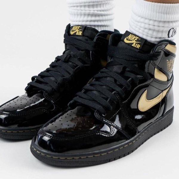 Jordan 1, Air Jordan 1 Retro High OG 'Black Metallic Gold'