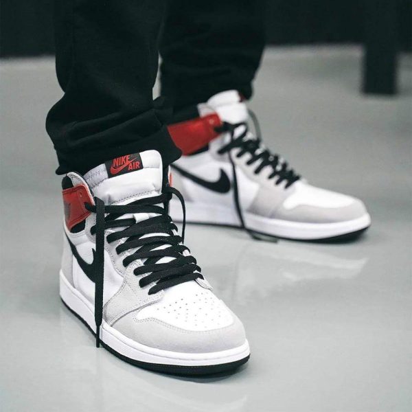 Jordan 1, Air Jordan 1 Retro High OG 'Smoke Grey'