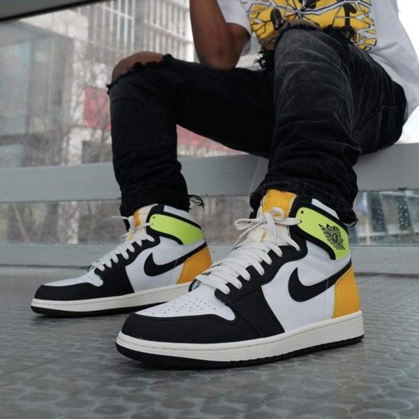 Jordan 1, Air Jordan 1 Retro High OG 'Volt Gold'