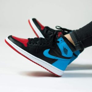 Jordan 1, Air Jordan 1 UNC To Chicago Womens