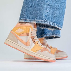 Jordan 1, Air Jordan 1 Wmns Mid 'Apricot'