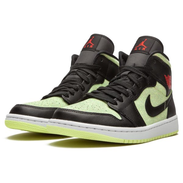 Jordan 1, Air Jordan 1 Wmns Mid SE 'Black Barely Volt'