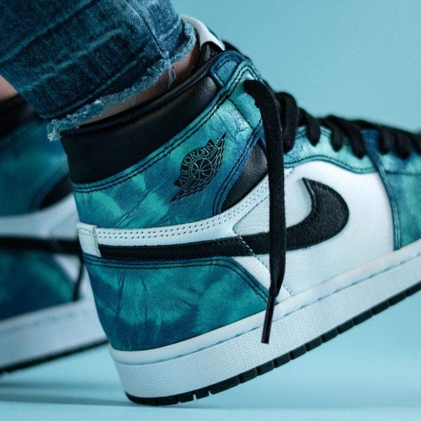 Jordan 1, Air Jordan 1 Wmns Retro High OG 'Tie-Dye'