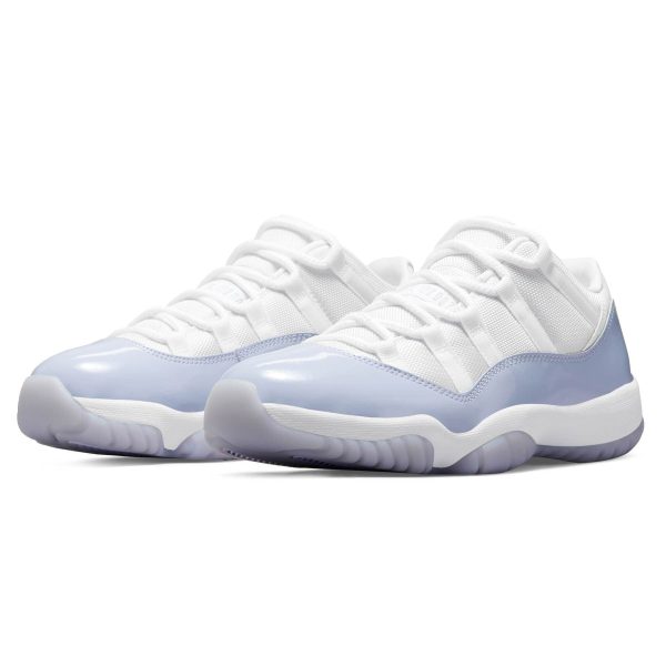 Jordan 11, Air Jordan 11 Retro Low Wmns 'Pure Violet'