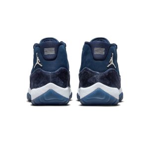 Jordan 11, Air Jordan 11 Retro Wmns 'Midnight Navy Velvet'