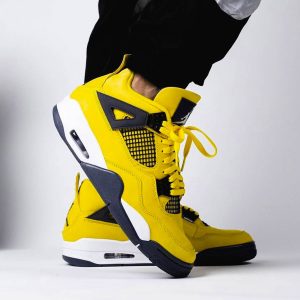 Jordan 4, Air Jordan 4 Retro 'Lightning' 2021