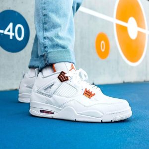 Jordan 4, Air Jordan 4 Retro 'Orange Metallic'