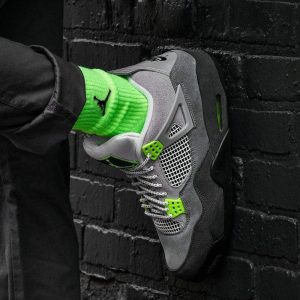 Jordan 4, Air Jordan 4 Retro SE 'Neon 95'