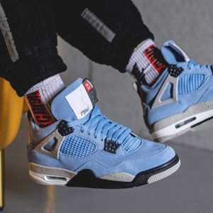 Jordan 4, Air Jordan 4 Retro 'University Blue'