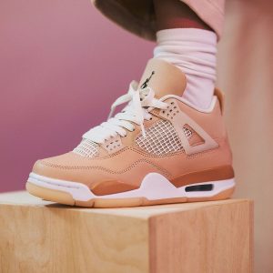 Jordan 4, Air Jordan 4 Retro Wmns 'Shimmer'