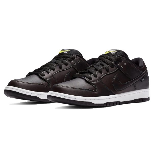 Nike Dunk Trainers, Nike SB Skate Shoes, Civilist x Dunk Low Pro SB QS 'Thermography'