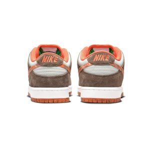 Nike Dunk Trainers, Nike SB Skate Shoes, Crushed D.C. x Nike Dunk Low SB 'Golden Hour'