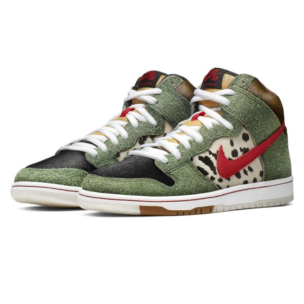 Nike Dunk Trainers, Nike SB Skate Shoes, Nike Dunk High SB 'Walk The Dog'