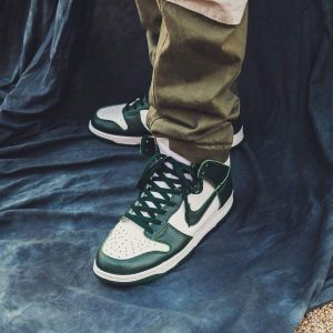 Nike Dunk Trainers, Nike Dunk High SP 'Spartan Green'