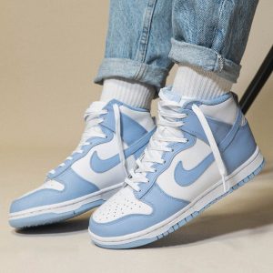 Nike Dunk Trainers, Nike Dunk High Wmns 'Aluminum'