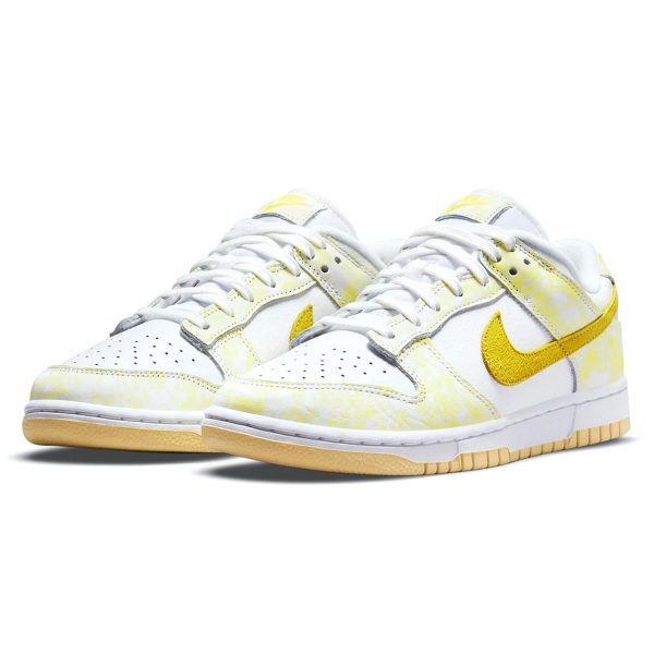 Nike Dunk Trainers, Nike Dunk Low OG Wmns 'Yellow Strike'