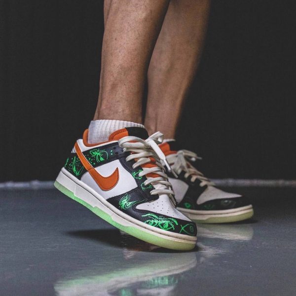 Nike Dunk Trainers, Nike Dunk Low Premium 'Halloween'