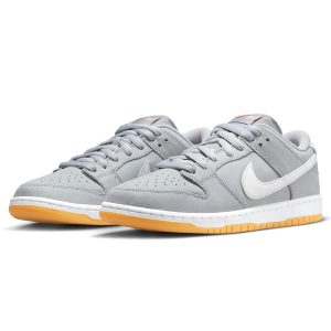 Nike Dunk Trainers, Nike SB Skate Shoes, Nike Dunk Low Pro ISO SB 'Wolf Grey Gum'