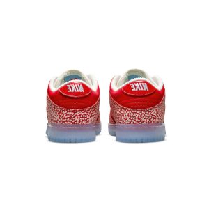 Nike SB Skate Shoes, Nike Dunk Low SB x Stingwater 'Magic Mushroom'