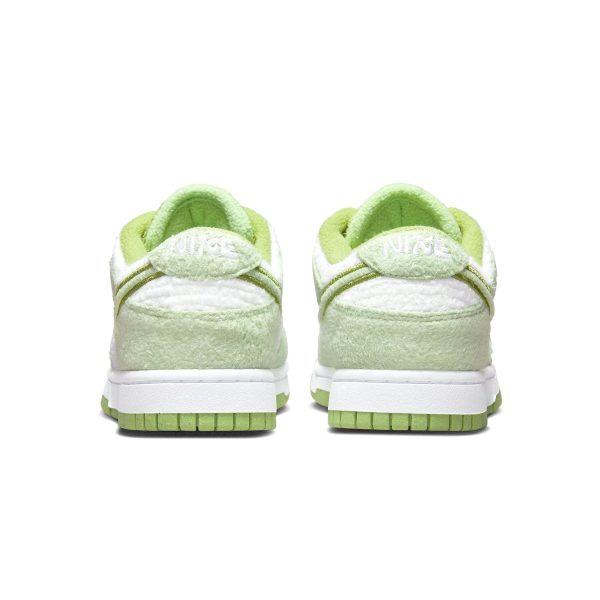 Nike Dunk Trainers, Nike Dunk Low SE Wmns 'Fleece - Honeydew'