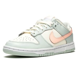 Nike Dunk Trainers, Nike Dunk Low Wmns 'Barely Green'