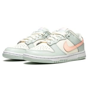 Nike Dunk Trainers, Nike Dunk Low Wmns 'Barely Green'