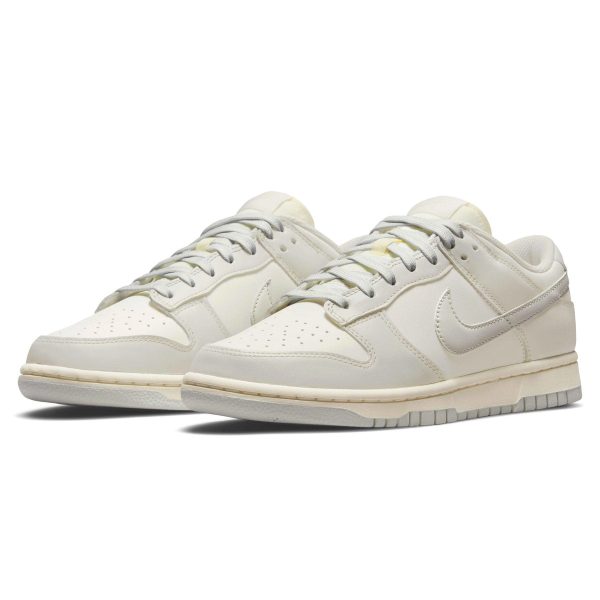 Nike Dunk Trainers, Nike Dunk Low Wmns 'Light Bone'