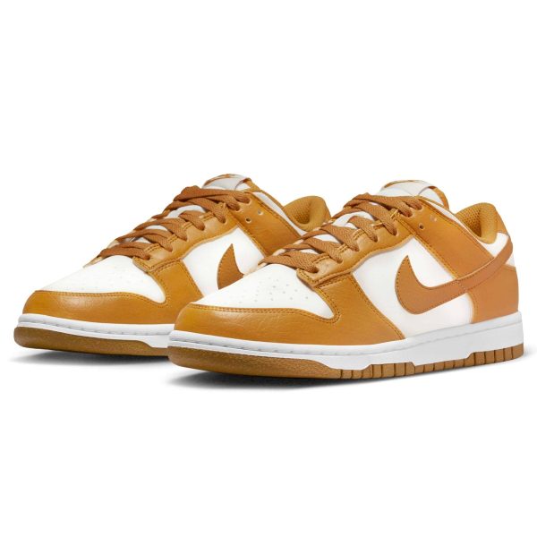 Nike Dunk Trainers, Nike Dunk Low Wmns Next Nature 'Phantom'