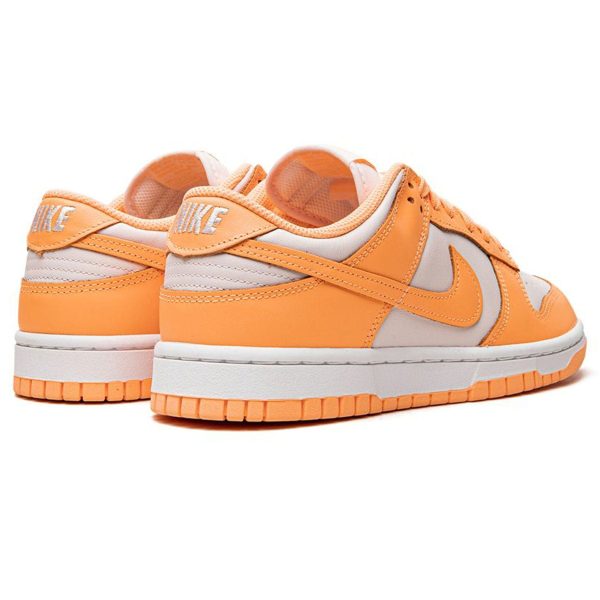 Nike Dunk Trainers, Nike Dunk Low Wmns 'Peach Cream'