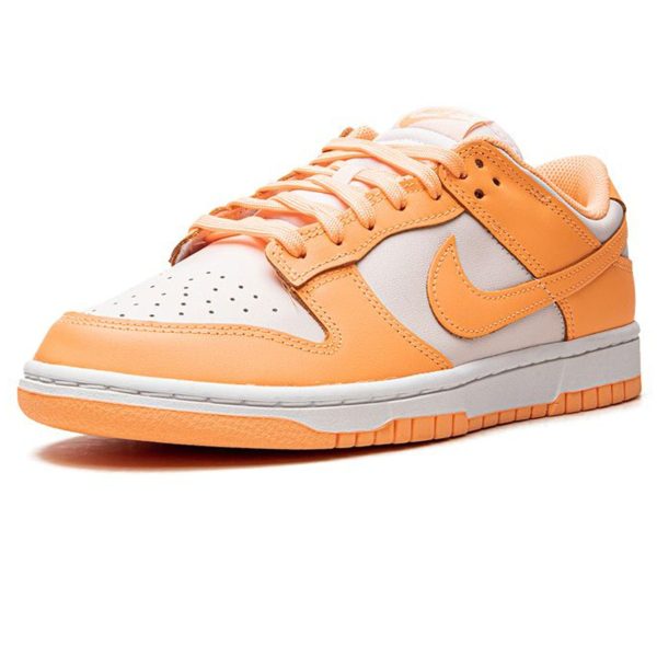 Nike Dunk Trainers, Nike Dunk Low Wmns 'Peach Cream'