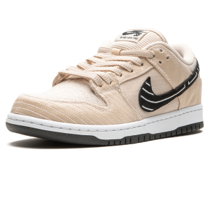 Nike Dunk Trainers, Nike SB Skate Shoes, Nike Dunk SB Low Albino & Preto 'Jiu-Jitsu'