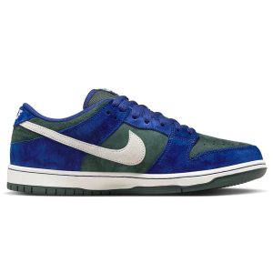 Nike Dunk Trainers, Nike SB Skate Shoes, Nike Dunk SB Low 'Deep Royal Blue'