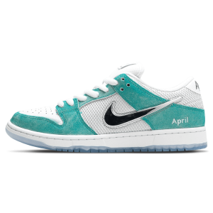 Nike Dunk Trainers, Nike SB Skate Shoes, Nike Dunk SB Low x April Skateboards 'Turbo Green'