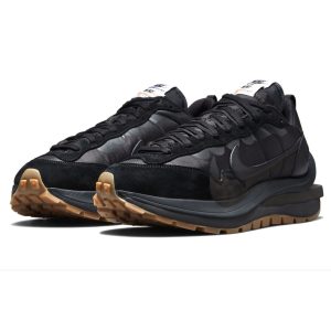 sacai, Sacai x Nike VaporWaffle 'Black Gum'