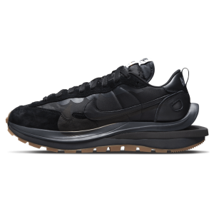 sacai, Sacai x Nike VaporWaffle 'Black Gum'