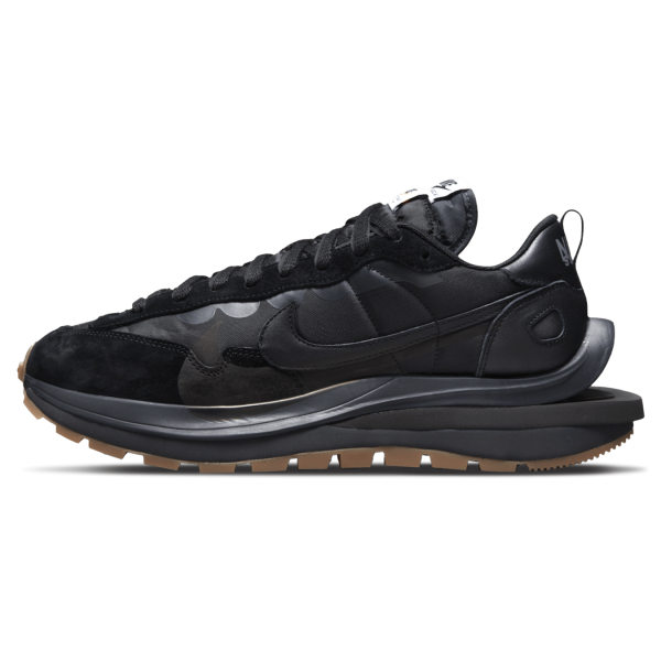 sacai, Sacai x Nike VaporWaffle 'Black Gum'