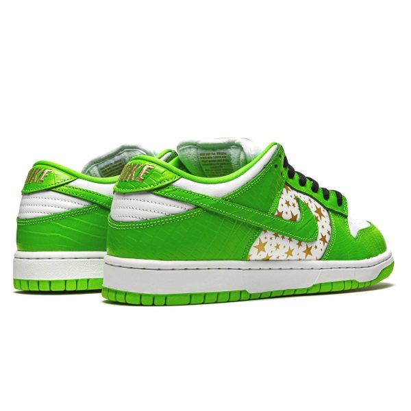 Nike Dunk Trainers, Supreme x Nike Dunk Low OG SB QS 'Mean Green'