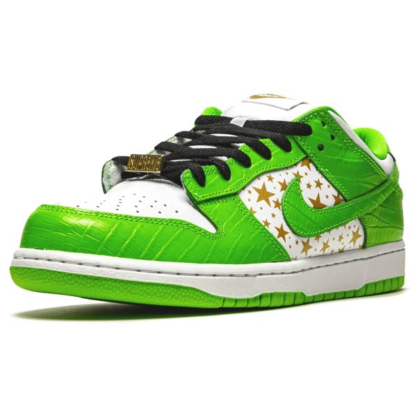 Nike Dunk Trainers, Supreme x Nike Dunk Low OG SB QS 'Mean Green'