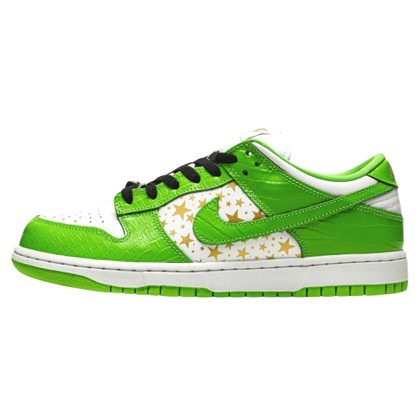 Nike Dunk Trainers, Supreme x Nike Dunk Low OG SB QS 'Mean Green'