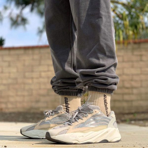 Yeezy 700, adidas Yeezy Boost 700 V2 'Cream'